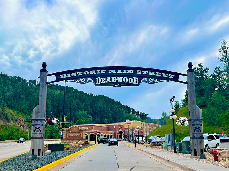 Deadwood / Lead